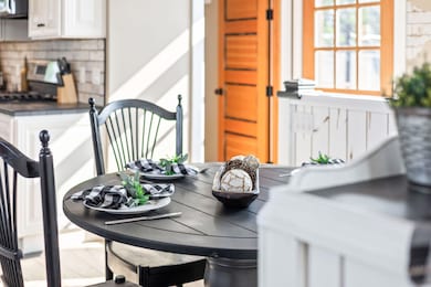 733 NE 3rd St, Prineville, OR 97754 - photo 5