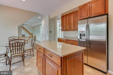 5773 Victor Dr, Sykesville, MD 21784 - photo 5