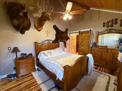 409 W Wilton St, Norton, KS 67654 - photo 3