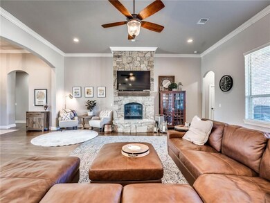 Living Room:  Your oversized living room is 24x23 