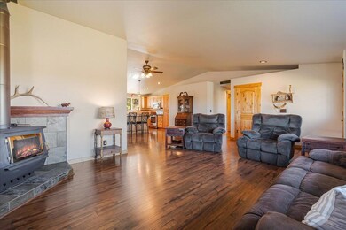 5900 NW 59th St, Redmond, OR 97756 - photo 7