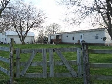 rear w bldg n gate