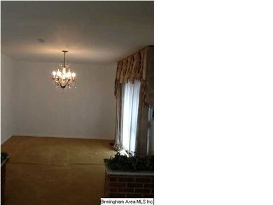 Large Dining room just off on living room an this 