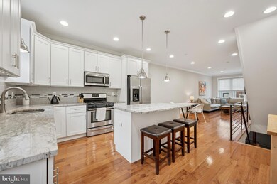 2131 E Tucker St, Philadelphia, PA 19125 - photo 4