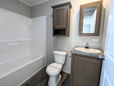 618 Maine unit 618, Belleville, MI 48111 - photo 7