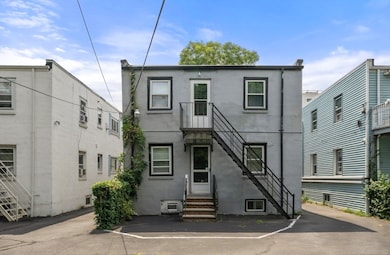 838 Saratoga St unit B, Boston, MA 02128 - photo 2