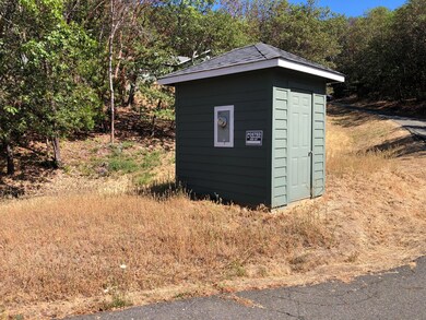 Well house with separate electric meter