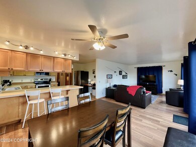 606 Oceanview Dr, Craig, AK 99921 - photo 6