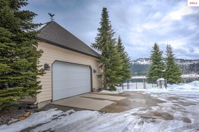 577 River Run Dr, Laclede, ID 83841 - photo 3