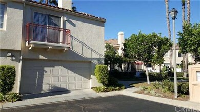 Perfect location in the complex - interior corner 