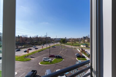 576 E Third St unit 216, Lexington, KY 40508 - photo 3