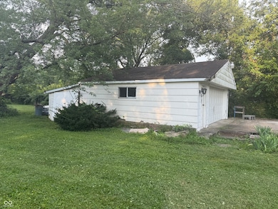 1607 E Stop 12 Rd, Indianapolis, IN 46227 - photo 7