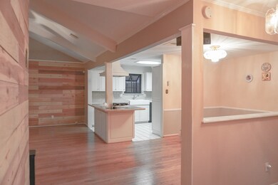 2115 Beaver Bend Rd, Houston, TX 77088 - photo 3