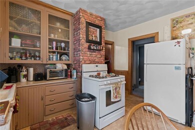 1146 Plainfield St, Johnston, RI 02919 - photo 4