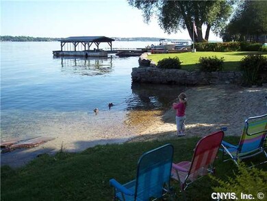 Waterfront/Dock/Pier