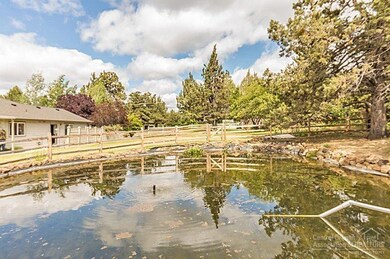 63885 Scenic Dr, Bend, OR 97701 - photo 5