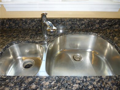 158 Bear Hill Rd unit 405, Cumberland, RI 02864 - photo 6