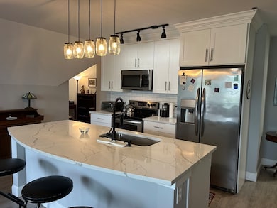 15 Oak St unit 302, Needham, MA 02492 - photo 3