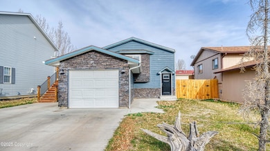 212 W Laurel St, Gillette, WY 82718 - photo 6