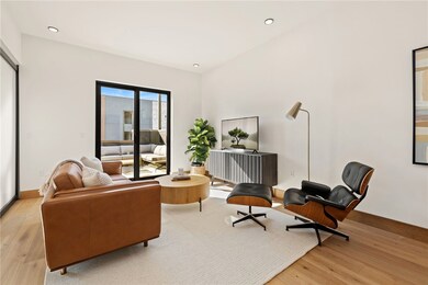 319 SE Market Aly unit 200, Bentonville, AR 72712 - photo 4