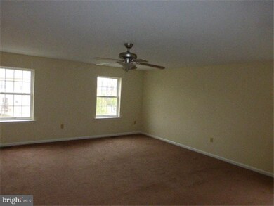 1120 Morgan Hill Dr, Pennsburg, PA 18073 - photo 6