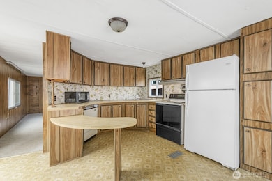 2210 Old Highway 99 S unit 12, Mount Vernon, WA 98273 - photo 4