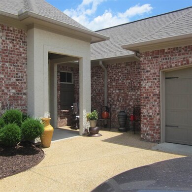 110 Martinique Dr, Madison, MS 39110 - photo 3