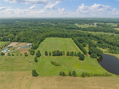 206 Lee Rd, Grove City, PA 16127 - photo 4