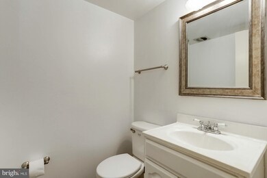 14514 Bauer Dr, Rockville, MD 20853 - photo 4