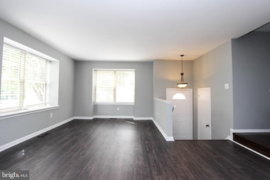 3120 Antrim Cir, Dumfries, VA 22026 - photo 5