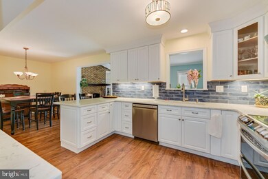 118 Malvern Ct, Mount Laurel, NJ 08054 - photo 7