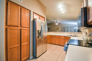 1803 E Gail Dr, Chandler, AZ 85225 - photo 5