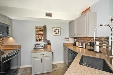 722 Hwy 1 N #102-35