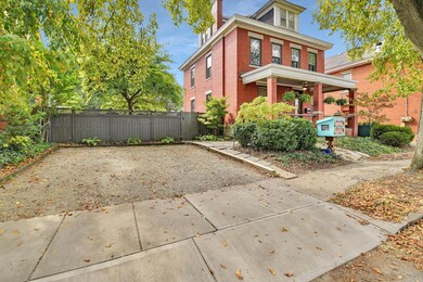 131 E Moler St, Columbus, OH 43207 - photo 3