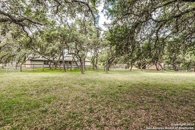 8501 Oak Thicket, San Antonio, TX 78255 - photo 3