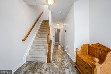 16109 Edenwood Dr, Bowie, MD 20716 - photo 2