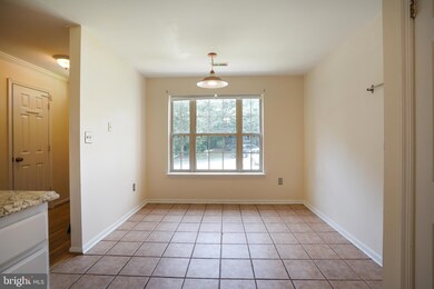 9332 Town Place Dr, Owings Mills, MD 21117 - photo 4