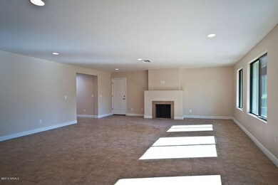 LIVING ROOM/DINNING ROOM/ENTRANCE