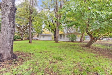 A2-web-or-mls-335-tavis-dr