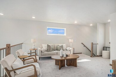 5701 E Avett Place, Sioux Falls, SD 57108 - photo 6