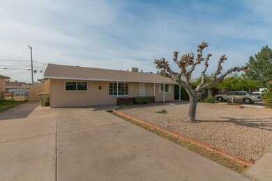 5017 W Ocotillo Rd, Glendale, AZ 85301 - photo 2