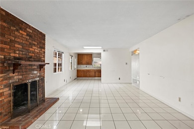 1639 E 215th Place, Carson, CA 90745 - photo 4