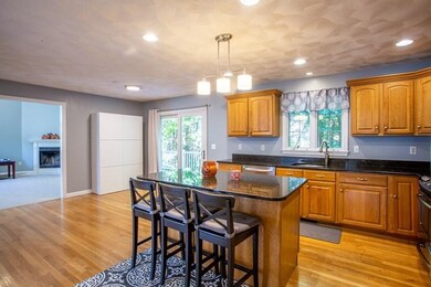 7 Hickory Ln, Georgetown, MA 01833 - photo 2