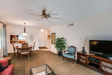 65th-05Greatroom