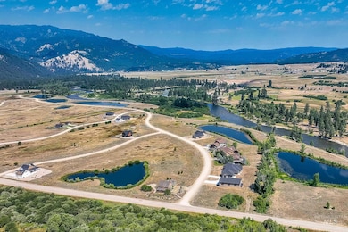 0 Blk 9 Lot 30 Whitewater Way unit 98959976, Garden Valley, ID 83622 - photo 3