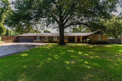 156 Desvoignes Rd, Denison, TX 75021 - photo 2