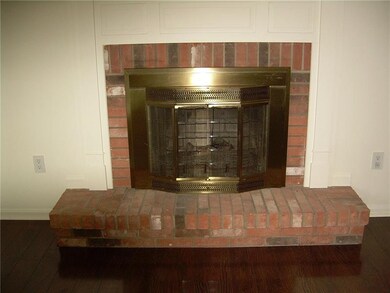 668 Georgetowne Village, Indiana, PA 15701 - photo 4