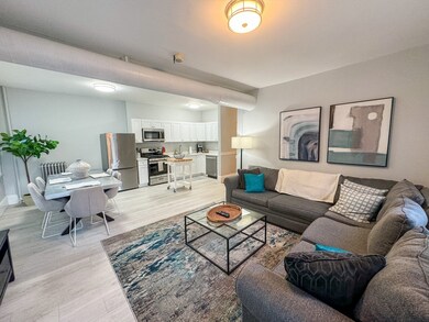 636 Washington St unit 1, Brookline, MA 02446 - photo 3