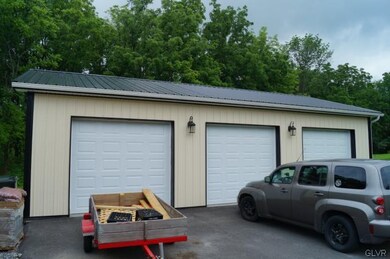 3761 Friedens Rd, Slatington, PA 18080 - photo 6