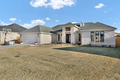 704 Shumard Ln, Fredericksburg, TX 78624 - photo 3